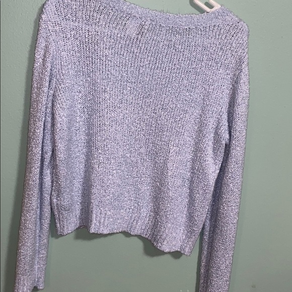 💙H&M light blue crop sweater👚 - Picture 4 of 4